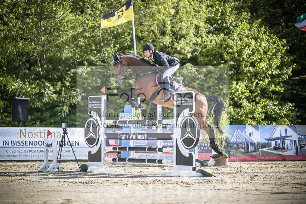 DOS_0053 | Entdecke hochwertige Reitturnierfotos von Foto Oger. Professionell, emotional und authentisch – jetzt Lieblingsmomente im Shop bestellen.Deutschlandweite Turnierfotografie. - Realisiert mit Pictrs.com