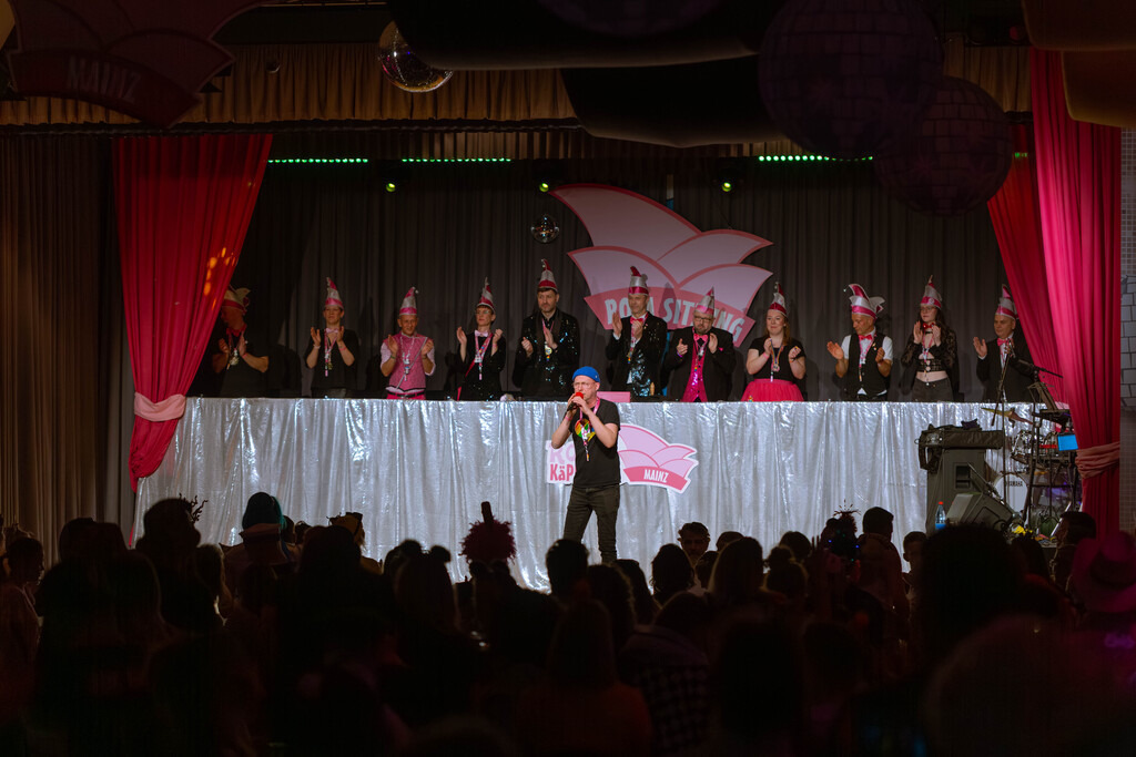 RosaSitzung-192 | Henke Visuals - Realisiert mit Pictrs.com