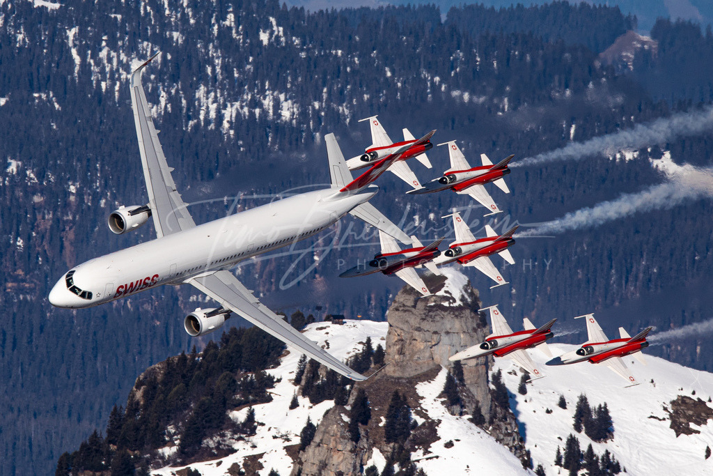 058 | Buy high-quality aviation and travel photography prints by professional photographer Timo Breidenstein. Authentic images, professionally printed, worldwide shipping. - Realisiert mit Pictrs.com