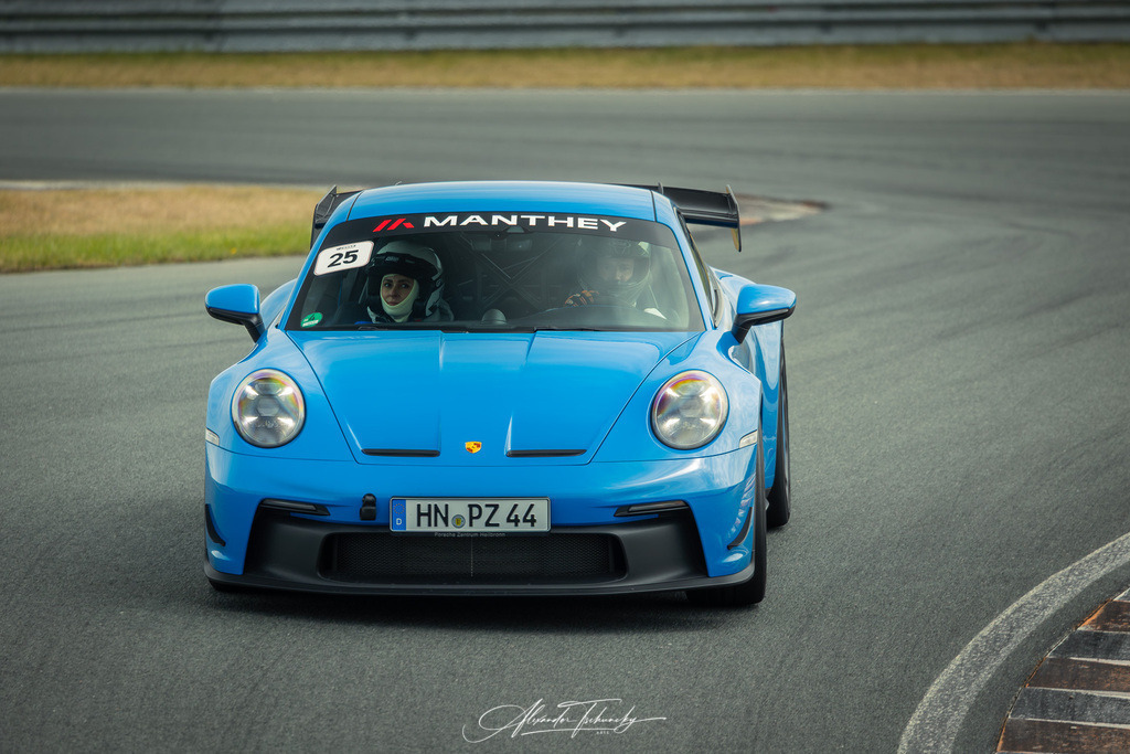 R6AT1563 _Alexander Tschuncky | Entdecken Sie die faszinierende Welt von Alexander Tschuncky Arts: Kreative Fotografie, atemberaubende Automobilkunst und hochwertiger Bilderdruck. Lassen Sie sich inspirieren! - Realisiert mit Pictrs.com