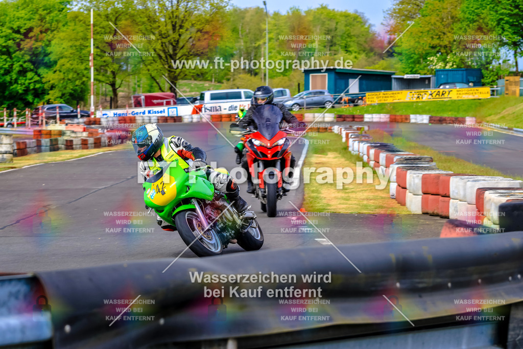 _OTO3402 | Hier findet Ihr Bilder von Touristenfahrten auf der Nürburgring Nordschleife oder von anderen Veranstaltungen die ich besucht habe. Viel Spass beim Durch Schauen 