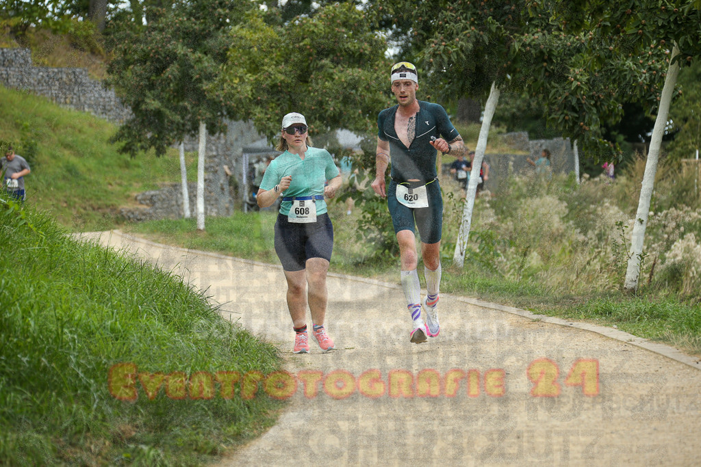 250824_1421_EX1_5937 | Sportfotografie im Rhein-Sieg Kreis, Köln, Bonn, NRW, Rheinland Pfalz, Hessen, etc. Unser Tätigkeitsfeld umfasst den Laufsport vom Volkslauf über den Marathon, Duathlon, Triathon bis zum Ultralauf wie Kölnpfad Ultra oder Schindertrail.