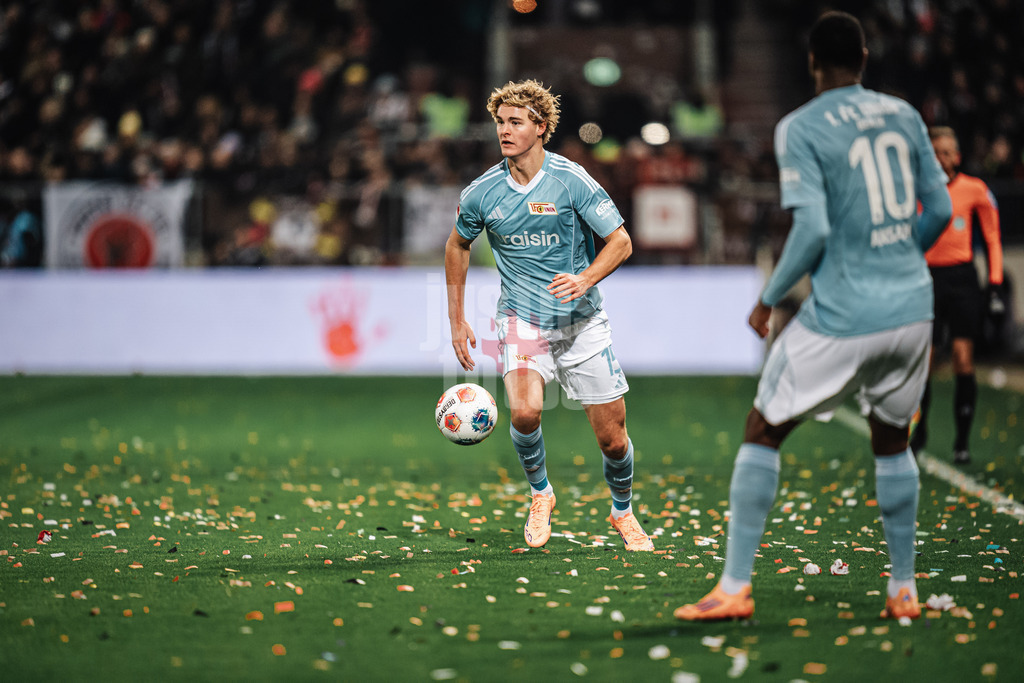 Fußball | Männer | Saison 2025/2026  | Fußball-Bundesliga | 11. Spieltag | FC St. Pauli vs. 1. FC Union Berlin | 23.11.2025 | Tom Rothe (#15, 1. FC Union Berlin)