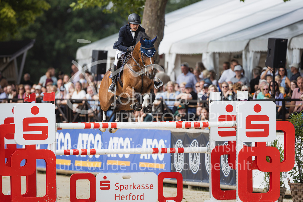 250713_BHO_S2-Spr_GP-904 | Deine schönsten Turniermomente als professionelle Fotos! Entdecke hochwertige Pferdesport-Fotografie im Online-Shop. Jetzt Fotos finden & bestellen!