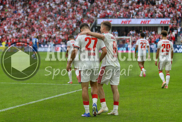 29.08.2026, GER, Fussball, Herren, Bundesliga , 1. Bundesliga, Saison 2026/2027, 1. FC Köln - TSG 1899 Hoffenheim | Thijs Dallinga (KOE) Torjubel, jubelt nach seinem Treffer zum 3:2 mit Ísak Jóhannesson (KOE)