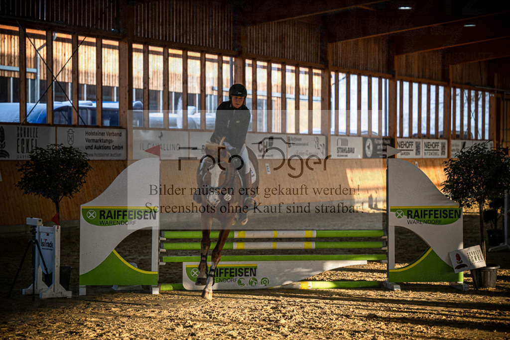 DOS_1658 | Entdecke hochwertige Reitturnierfotos von Foto Oger. Professionell, emotional und authentisch – jetzt Lieblingsmomente im Shop bestellen.Deutschlandweite Turnierfotografie. - Realisiert mit Pictrs.com