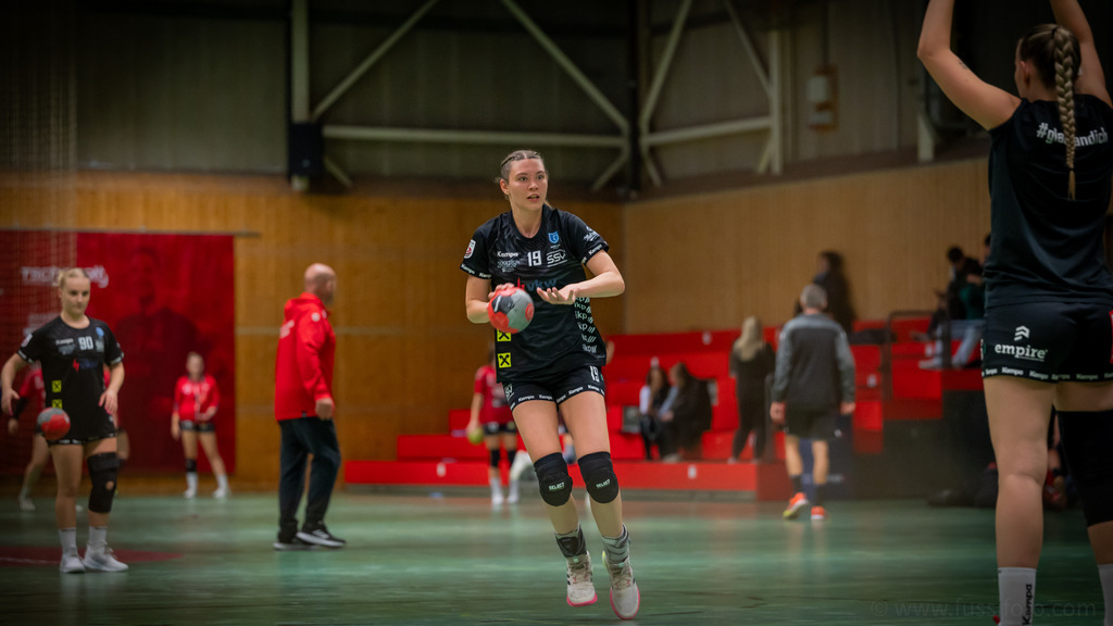 2024-09-28-ssv-st.pölten-025 | "Fussifoto.com – Ihr Ansprechpartner für hochwertige Fotografie! Entdecken Sie kreative Bilder und professionelle Dienstleistungen. Kontaktieren Sie uns für Ihre Projekte!"