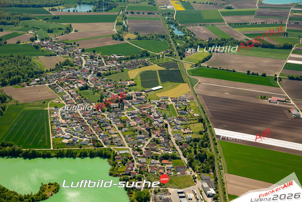 Schöne Luftaufnahme als Geschenk in Peterswörth Gundelfingen an der Donau - Die Luftbildaufnahme wurde 2025 vom UL-Flugzeug heraus erstellt ( keine Drohne ) - Hochauflösende Luftaufnahme -Nicht vergleichbar mit Google Maps oder Satelittenbilder- Die Geschenkidee !Mit Lizenz und Bildrechte bestellbar