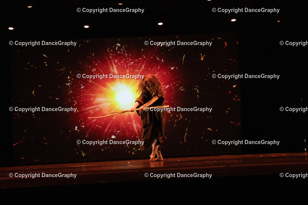 GPHY6805 | DanceGraphy - Realisiert mit Pictrs.com