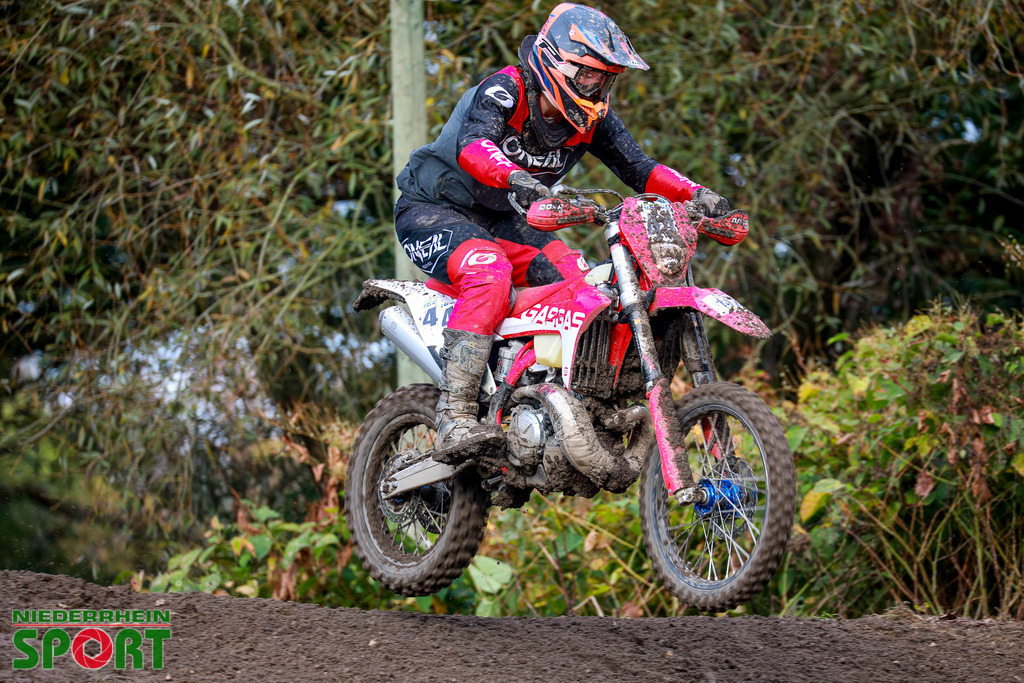 OpenTrack2024_Sonntag_Hobbyfahrer_061 | Bildergalerie von Sport-Ereignissen aber auch von weiteren spannenden Dingen - nicht nur vom Niederrhein. In Anlehnung an den bekannten Spruch von Hanns Dieter Hüsch heißt das Motto: "Niederrhein ist überall".  - Realisiert mit Pictrs.com