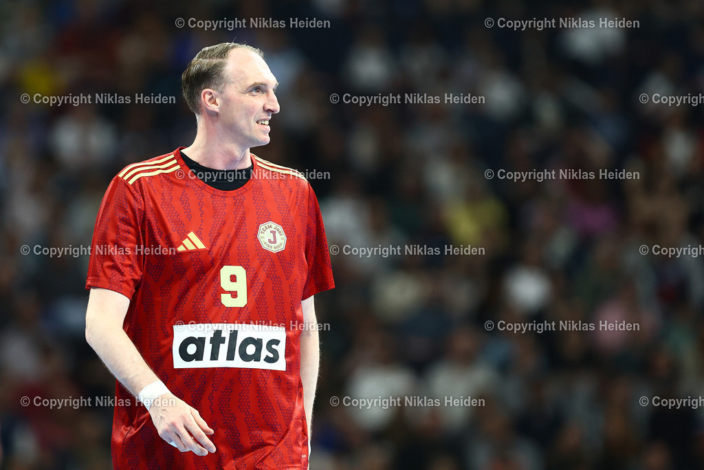 NH_TeamBitter_TeamPommes_AbschiedsspielEinsNoch_10042025 | #9 Holger Glandorf (Team Bitter)Handball I Herren I Abschiedsspiel "Eins noch" I Pascal "Pommes" Hens und Johannes Bitter I 10.04.2025 I Barclays Arena