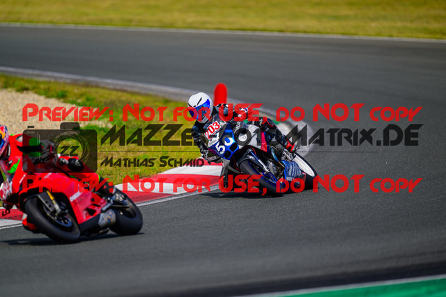 MaZZes_FotoMatrix_240725_6007705_4368 | ROT