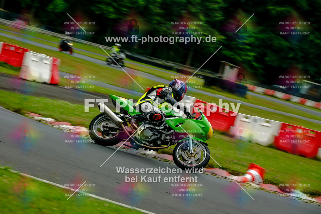 VBK-3691 | Hier findet Ihr Bilder von Touristenfahrten auf der Nürburgring Nordschleife oder von anderen Veranstaltungen die ich besucht habe. Viel Spass beim Durch Schauen 