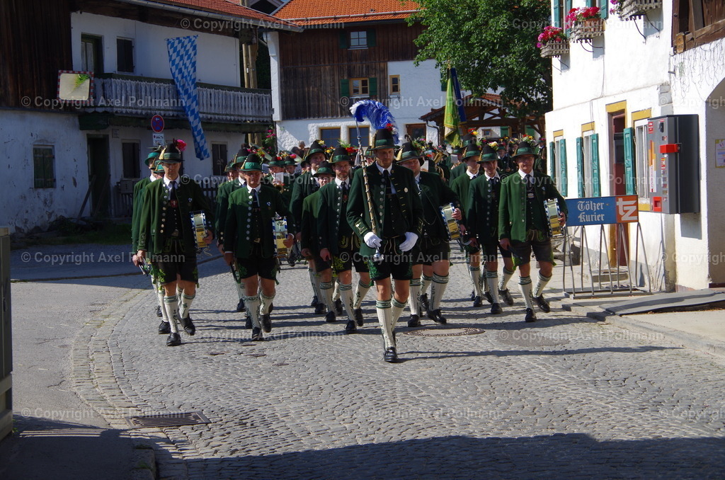 IMGP3372 | fotografiert von Axel PollmannLeonhardi Wallfahrt Benediktbeuern und Murnau, Fronleichnam, Fasching, Landschaft im Loisachtal und Benediktbeuern  - Realisiert mit Pictrs.com