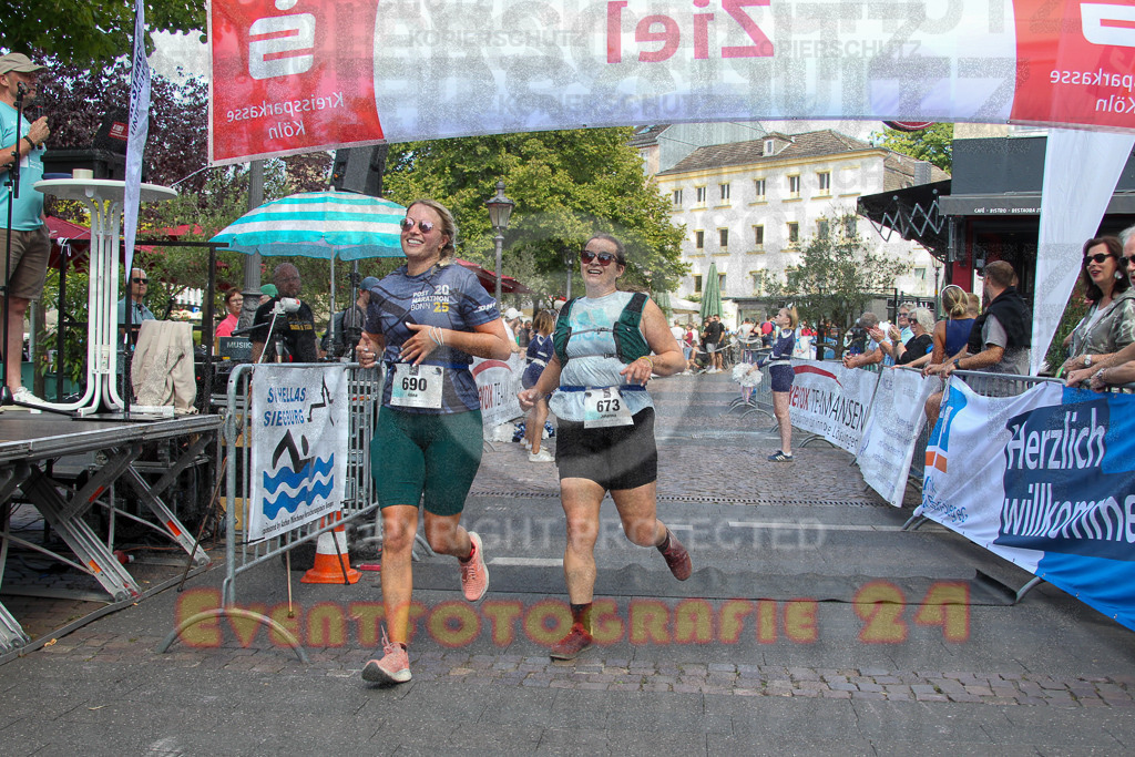 250824_1523_EV4_2857 | Sportfotografie im Rhein-Sieg Kreis, Köln, Bonn, NRW, Rheinland Pfalz, Hessen, etc. Unser Tätigkeitsfeld umfasst den Laufsport vom Volkslauf über den Marathon, Duathlon, Triathon bis zum Ultralauf wie Kölnpfad Ultra oder Schindertrail.