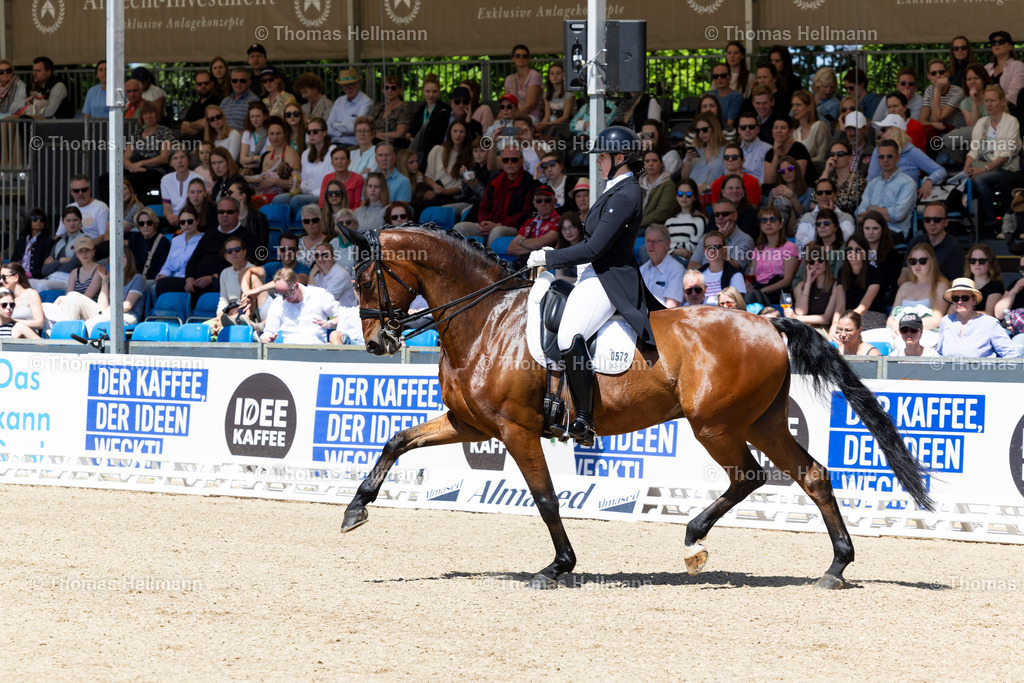 TH_572-OTTMAR Leonie (GER)_ Don Horatio_17719 | Deutsches Spring- und Dressur-Derby 2024 am 11.05.24 in Hamburg, 572OTTMAR Leonie (GER), Don Horatio