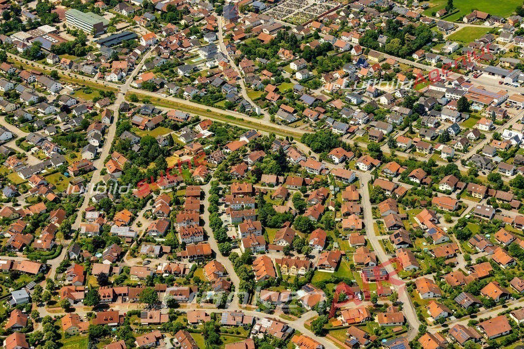 geiselhoering-professionelle-luftbilder-364-2023 | Das Luftbild zeigt :  Geiselhöring - Die Luftaufnahme wurde 2023 vom UL-Flugzeug aus erstellt ( keine Drohne ) - 
Hochauflösende Luftaufnahme - Für grossformatige Ausdrucke geeignet. Die Geschenkidee !
Mit Lizenz und Bildrechte bestellbar