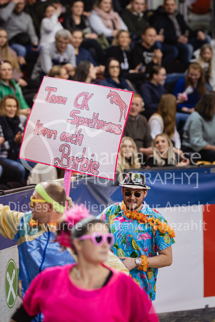 240113_Münster_Kostümspringen-402 | Deine schönsten Turniermomente als professionelle Fotos! Entdecke hochwertige Pferdesport-Fotografie im Online-Shop. Jetzt Fotos finden & bestellen!