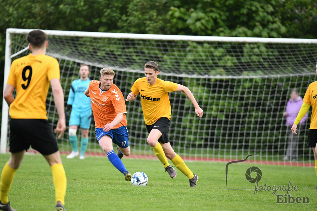 TuS Ofen-FC Ohmstede | Herren Kreispokal Halbfinale; TuS Ofen (orange)-FC Ohmstede (gelb) am 17.05.2023; in Ofen (Sportanlage Ofen), Photo: Philip Eiben 2023 - Realisiert mit Pictrs.com