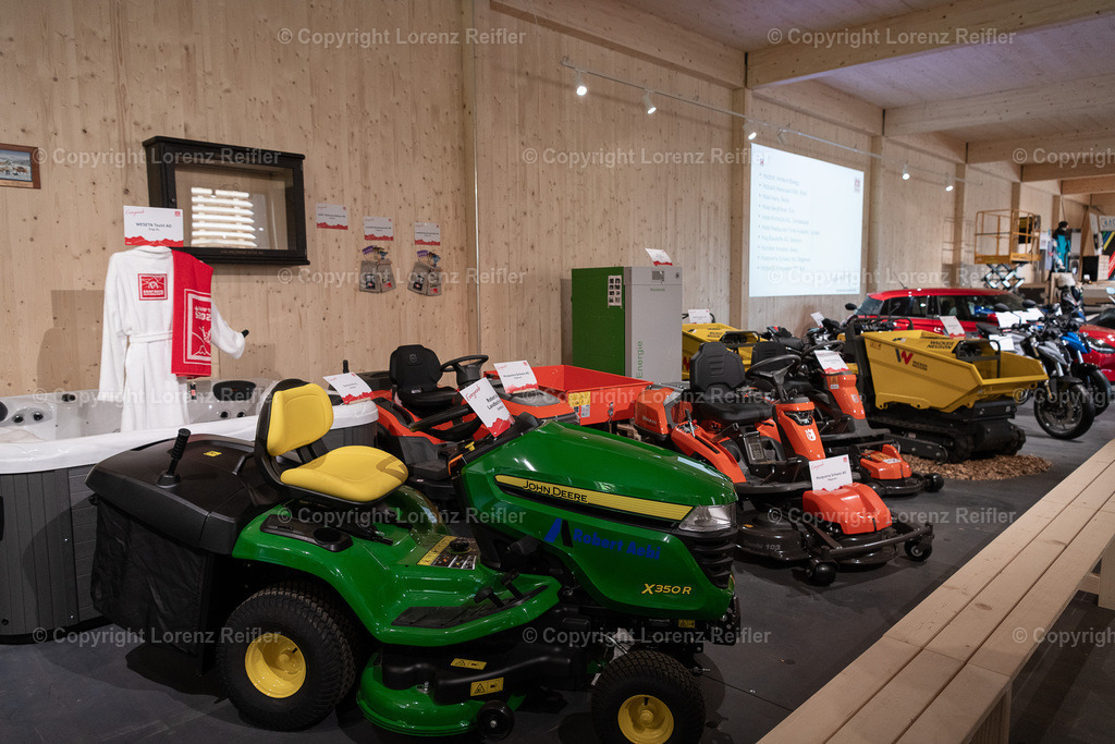 Schwingen -  ESAF Freitag Festumzug 2025 | Mollis, 29.8.25, Schwingen - ESAF Freitag Festumzug.