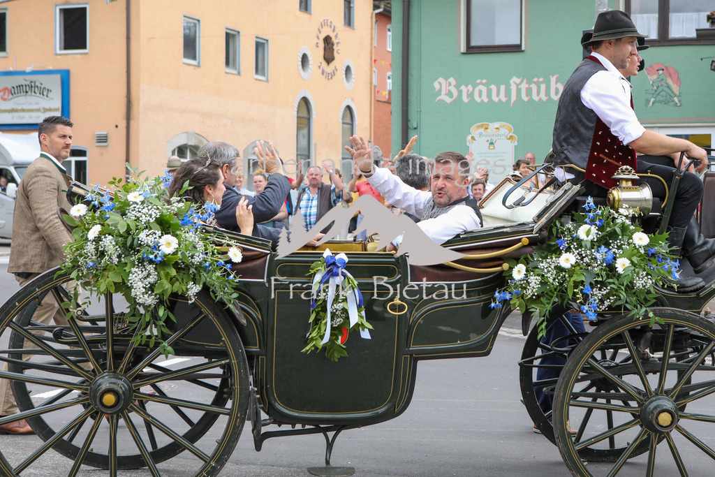 OE7A1625 | die Festeröffnung in Zwiesel mit prominentem Besuch, Ministerpräsident Markus Söder sowie Minister Hubert Aiwanger.