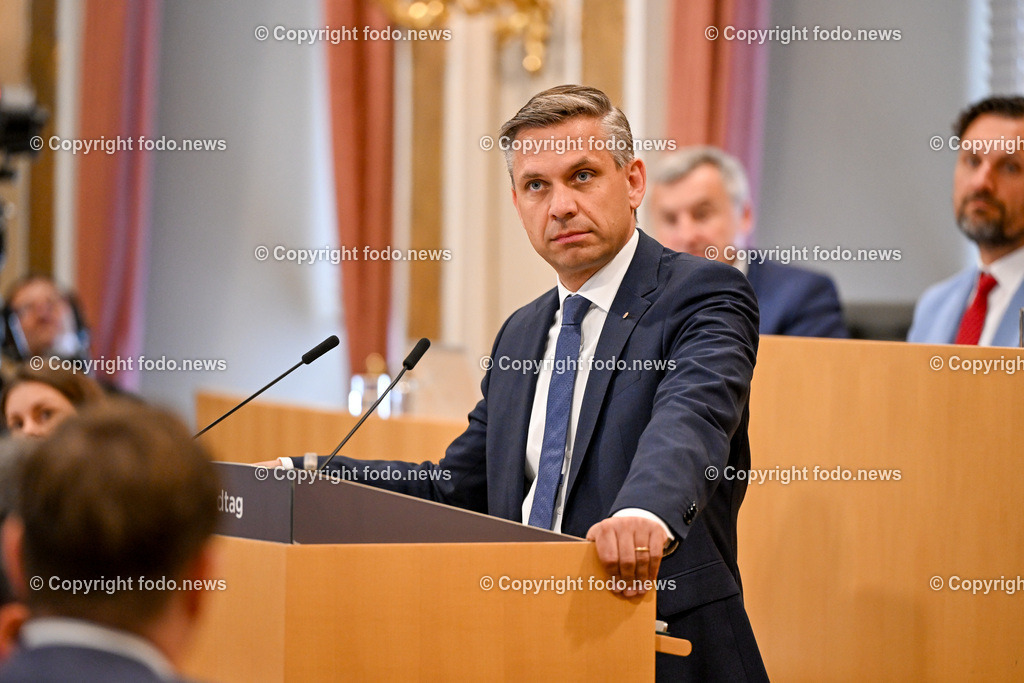 Landhaus Linz_ Promenade_ Landtagssitzung_ 11.04.2024-75 | 11.04.2024, Landhaus Linz AUT, Promenade, Landtagssitzung, im Bild LR Wolfgang Hattmannsdorfer (VP)