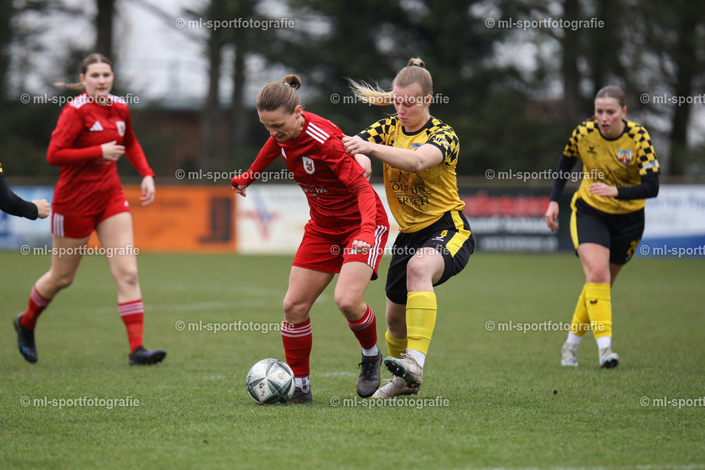 Fußball I Frauen I Saison 2025/2026 I Oberliga Schleswig-Holstein I 14. Spieltag I SV Frisia 03 Risum-Lindholm - SV Wahlstedt | ml-sportfotografie - Realisiert mit Pictrs.com