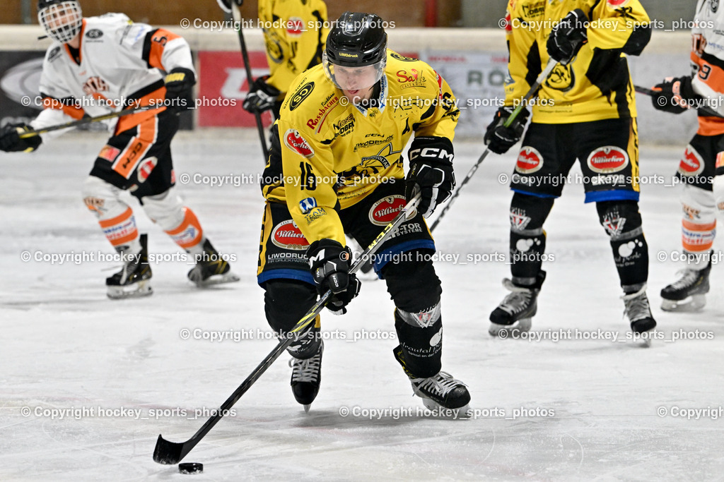EC Hornets Spittal vs. USC Piraten Velden 18.2.2024 | #16 Nageler Daniel EC Hornets Spittal, EC Hornets Spittal vs. USC Piraten Velden 18.2.2024, EC Hornets Spittal vs. USC Piraten Velden 18.2.2024 am 18.02.2024 in Spittal an der Drau (Eissportzentrum Spittal), Austria, (Photo by Bernd Stefan)