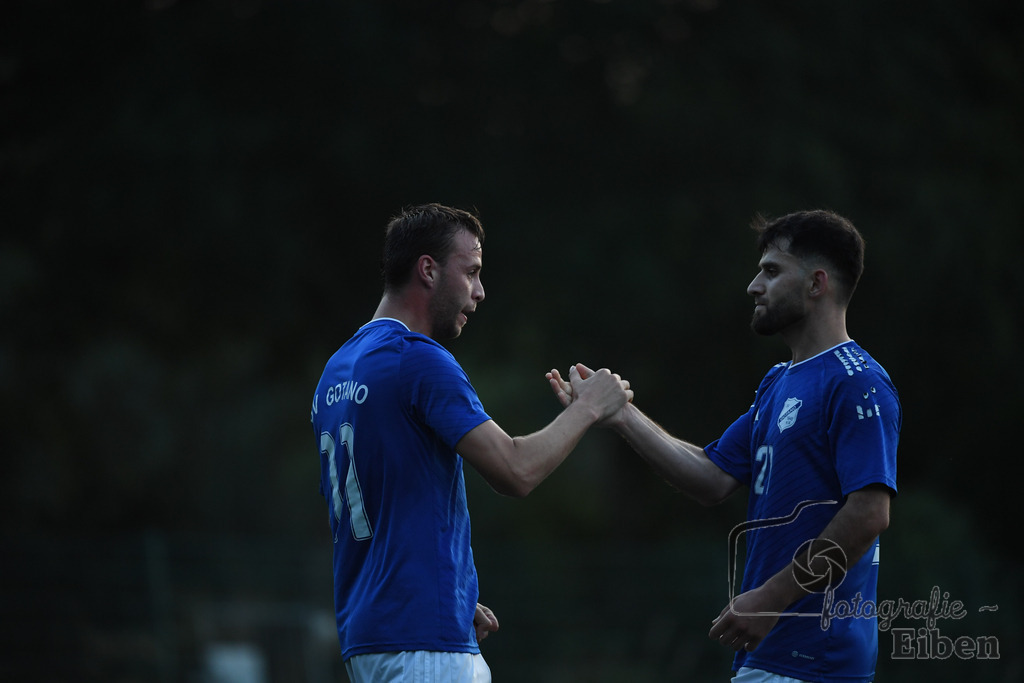 GVO Oldenburg 2-SV GOTANO | Herren Kreisliga; GVO Oldenburg 2 (weiß)-SV GOTANO (blau) am 15.08.2025 in Oldenburg (Sportanlage GVO); Photo: Philip Eiben 2025 - Realisiert mit Pictrs.com
