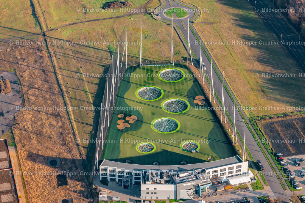Luftbilder Oberhausen-6117 | Luftbild Topgolf Anlage im BusinessPark.O in Oberhausen - Realisiert mit Pictrs.com