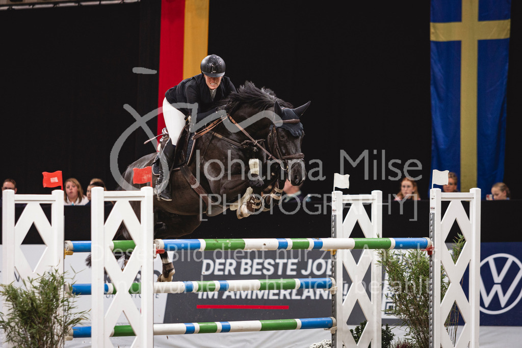 241103_Oldenburg_FinaleYoungster-615 | Deine schönsten Turniermomente als professionelle Fotos! Entdecke hochwertige Pferdesport-Fotografie im Online-Shop. Jetzt Fotos finden & bestellen!