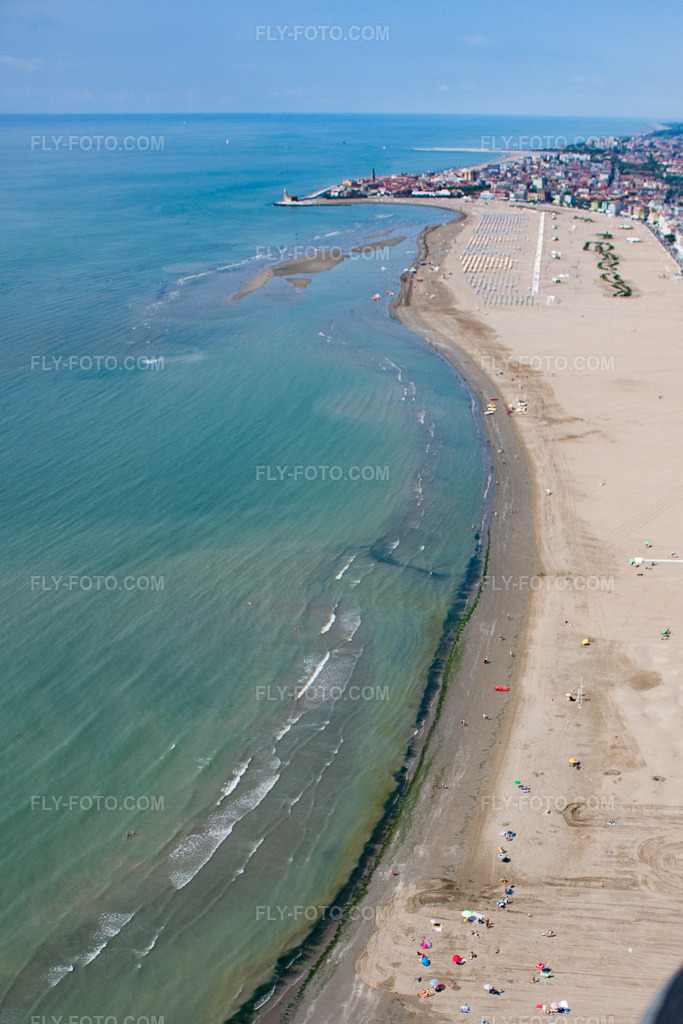 Aerial view: View of the town in Porto Falconera in the state Veneto, Italy. – Photo: IMG_50267.jpg taken on 06/07/2012 by Werner Riehm/FLY-FOTO.com – Resolution of the original: 2180 x 3270 px