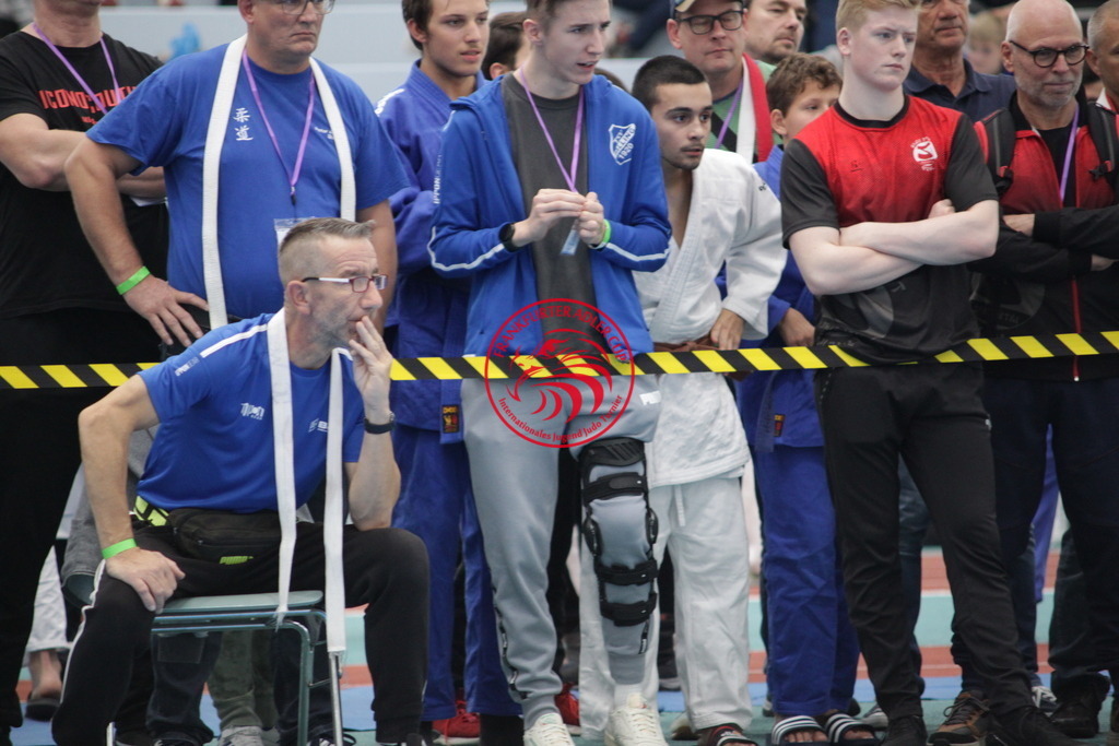 IMG_3742 | Fotos vom Adler Cup - Pictures from Adler Cup

Hier findet Ihr alle Eindrücke und großen Momente der Adler Cup Wochenenden. Here you will find all impressions and great moments of the Adler Cup weekends. - Realisiert mit Pictrs.com