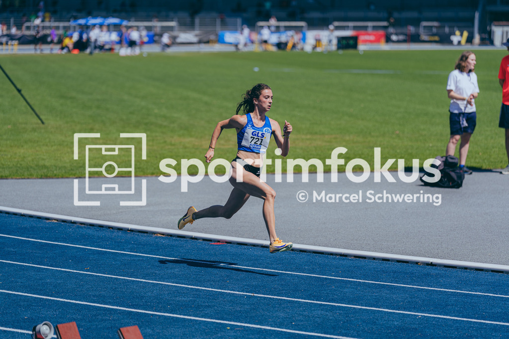 DM U23 U18 Bochum 2026 | Anna Frericks (LG Emstal Dörpen), Startnummer 721, 400 Meter Hürden, Deutsche Meisterschaften der U18 &amp; U23 2026, Lohrheidestadion Bochum-Wattenscheid, 04.07.2026 Foto: Marcel Schwering / sportimfokus - Realisiert mit Pictrs.com