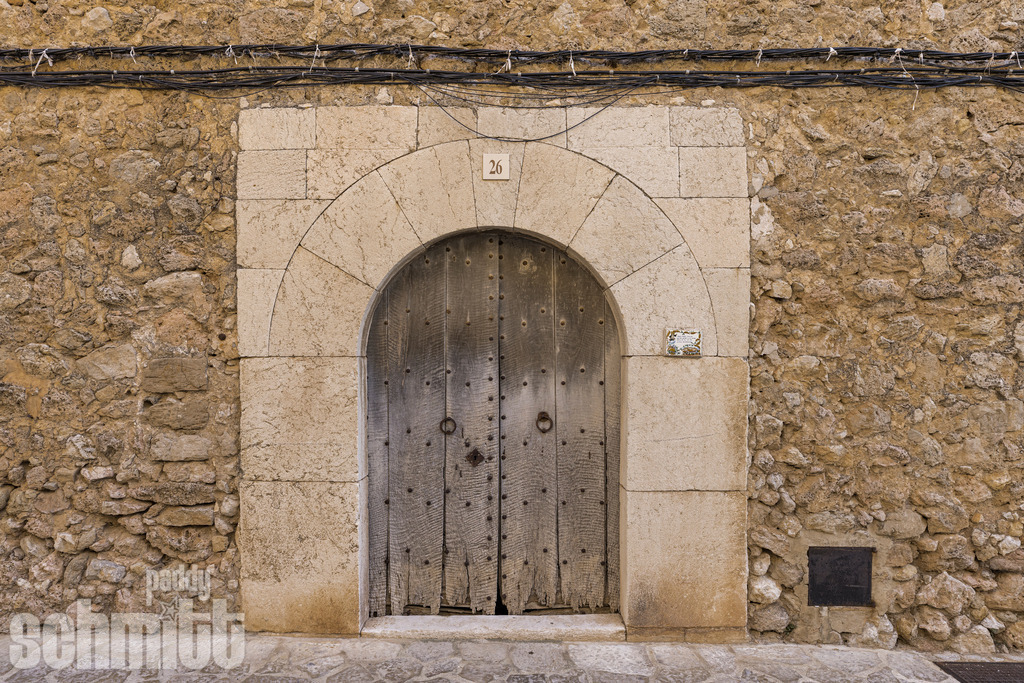 PS-Fassaden-Mallorca-2026-13 | Entdecke die größte Bildgalerie der Region mit Fotografien aus dem Allgäu, der Bodenseeregion, Oberschwaben, dem Donautal und der Schwäbischen Alb. Landschaften, Luftaufnahmen und Reisefotografie als Wandbild und Fotokunst. - Realisiert mit Pictrs.com