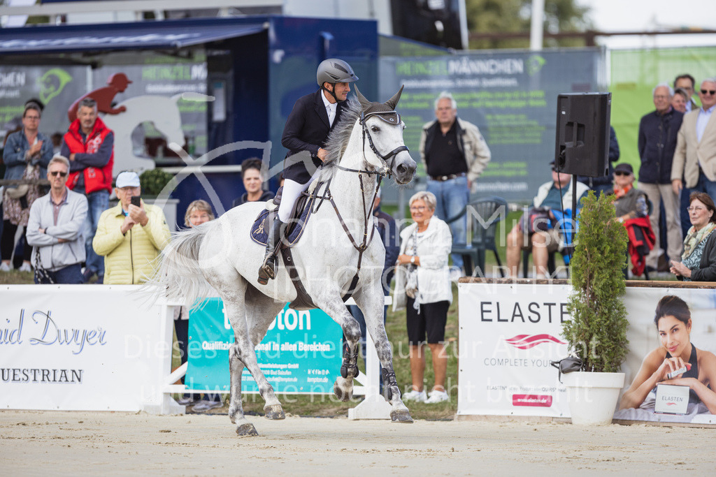 230730_BHO_GrosserPreis-606 | Deine schönsten Turniermomente als professionelle Fotos! Entdecke hochwertige Pferdesport-Fotografie im Online-Shop. Jetzt Fotos finden & bestellen!