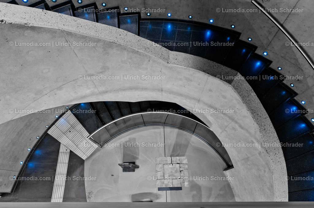 00491-2366 - Bahnhof Halberstadt | Stockfoto und Bilderpool mit Bildmaterial aus Deutschland, dem Harz, Halberstadt, Quedlinburg, Wernigerode und weltweit. Qualitativ hochwertige und professionelle Fotos anschauen und kaufen. - Realisiert mit Pictrs.com