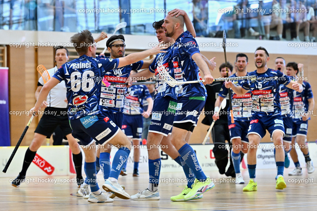 VSV Unihockey vs. Wiener Floorball Verein | Jubel VSV Unihockey Mannschaft, #27 Lukas Floriantschitz VSV Unihockey, #66 Jakob Rainer VSV Unihockey, #13 Jan Sláma VSV Unihockey, #5 Michael Kanduth VSV Unihockey, #30 Christoph Steiner VSV Unihockey, VSV Unihockey vs. Wiener Floorball Verein, VSV Unihockey vs. Wiener Floorball Verein am 18.05.2025 in Villach (Ballspielhalle St. Martin), Austria, (Photo by Bernd Stefan)
