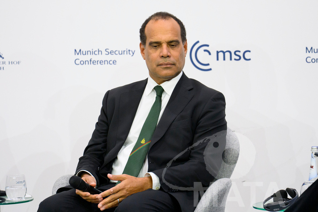 _DWA6036 | MATA IndoCon - Realisiert mit Pictrs.com