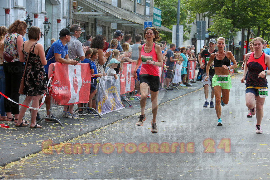 220625_1657_EX1_5581 | Sportfotografie im Rhein-Sieg Kreis, Köln, Bonn, NRW, Rheinland Pfalz, Hessen, etc. Unser Tätigkeitsfeld umfasst den Laufsport vom Volkslauf über den Marathon, Duathlon, Triathon bis zum Ultralauf wie Kölnpfad Ultra oder Schindertrail.