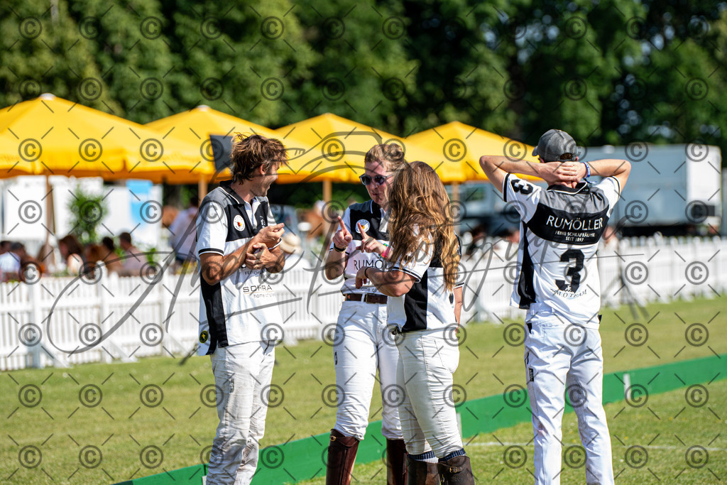 POL_2417 | andre_photographic