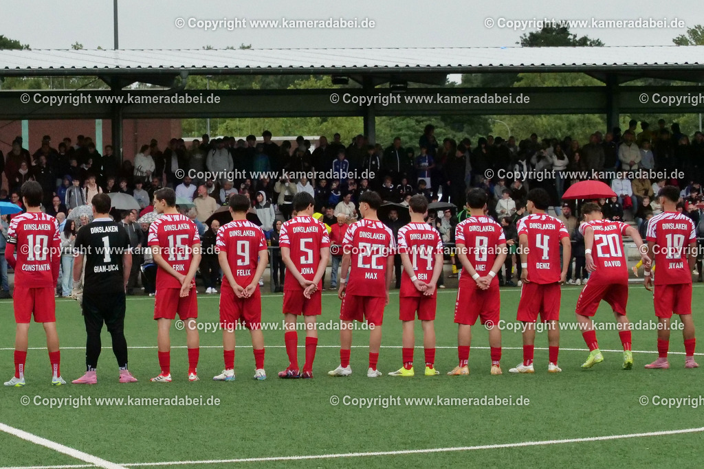Fußball : C-Junioren : Aufstieg Regionalliga West : SUS 09 Dinslaken - Vfb 03 Hilden am 04.06.2026 in Dinslaken | Fußball : C-Junioren : Aufstieg Regionalliga West : SUS 09 Dinslaken (rotr Trikots)- Vfb 03 Hilden (weiße Trikots) am 04.06.2026 in Dinslaken - Realisiert mit Pictrs.com