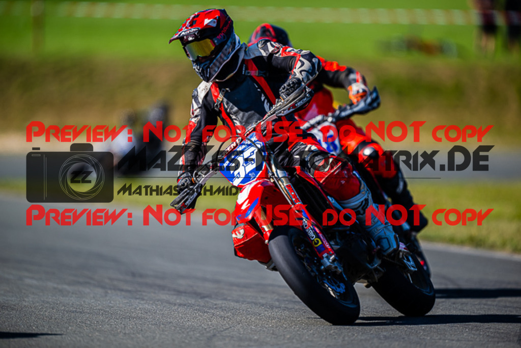 MaZZes_FotoMatrix_220904_7476 | S3