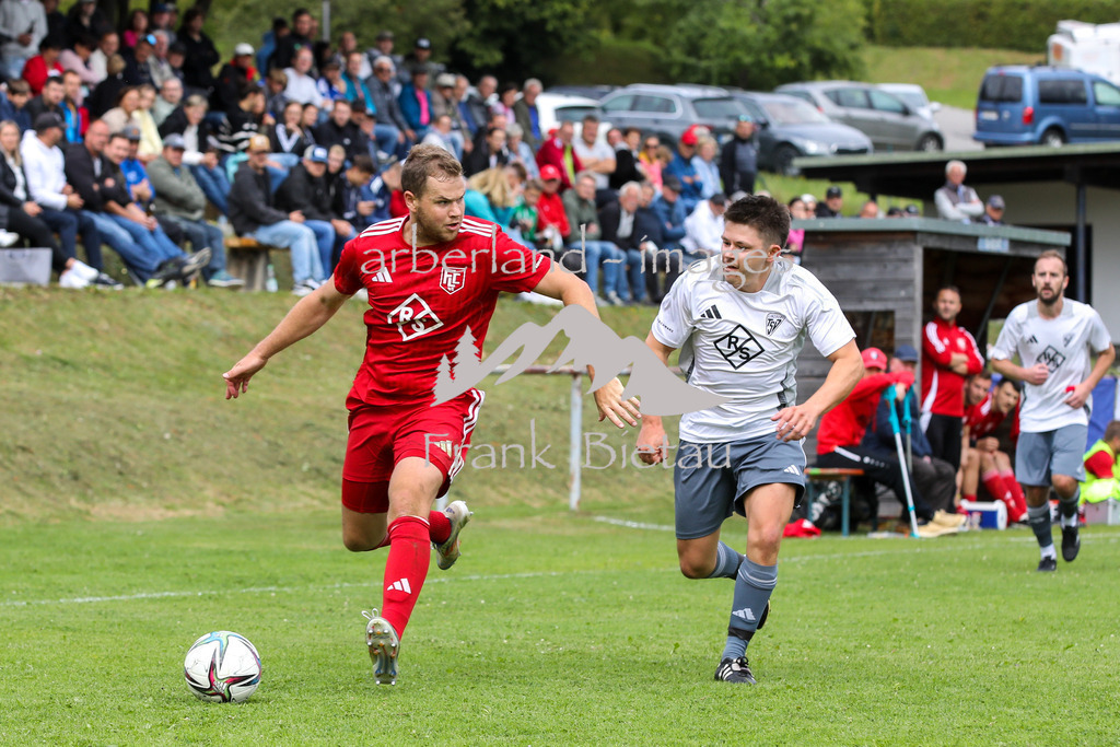 OE7A2383 | li. Artmann, re. Plank