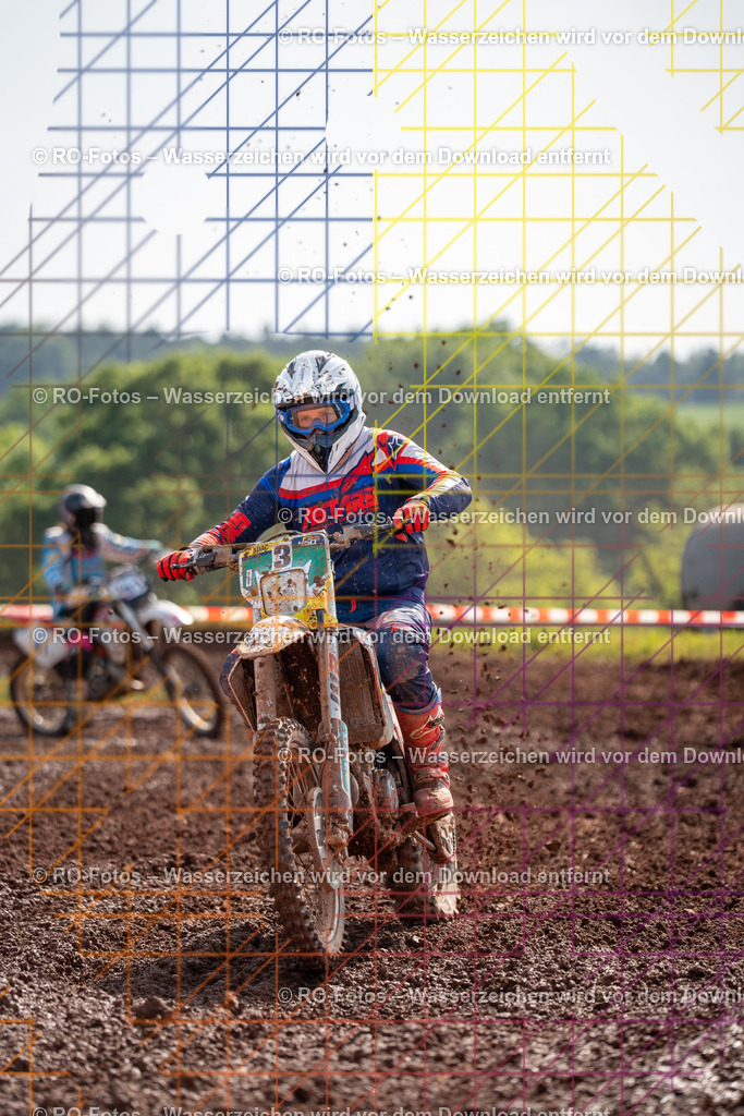 Wolfshausen 4 Lauf -707 | Sportfotografie von RO-Fotos: Motorsport, Motocross, Enduro, Laufveranstaltungen und Triathlon. Professionelle Fotos von Sportlern und Events. - Realisiert mit Pictrs.com