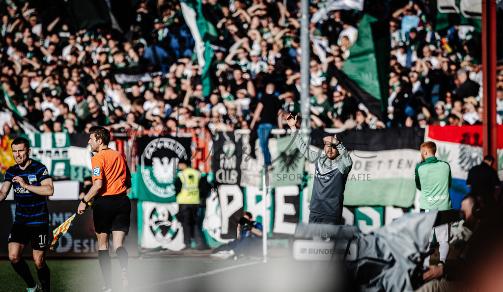 20250509-scp-bsc-0088 | Das ist die Fotodatenbank für authentische Sportfotografie aus Münster: Markus Paletta fotografiert Teams, Sportler:innen, Kinder, Events & Unternehmen. - Realisiert mit Pictrs.com