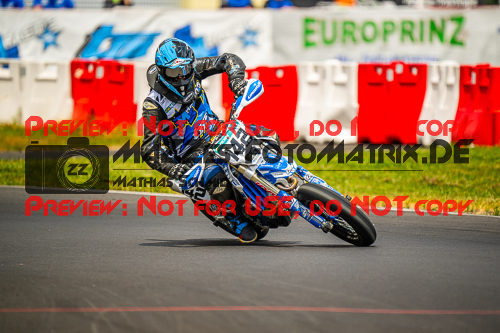 MaZZes_FotoMatrix_230702_0796 | S4