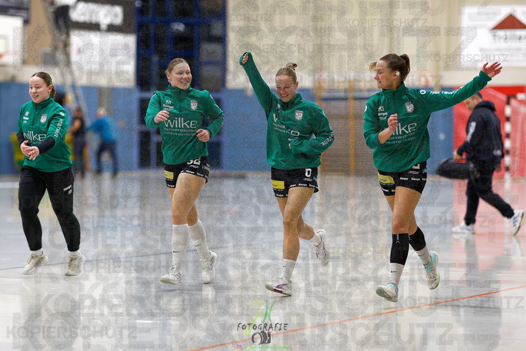Frauen Regionalliga (HHV); HSG Wettenberg - HSG Twistetal | Frauen Regionalliga (HHV); HSG Wettenberg - HSG Twistetal am 08.11.2025 in Launsbach (Wettenberg) (Halle GS Launsbach (Wettenberg))Photo © 2025 - Jörg Heinrich - Realisiert mit Pictrs.com