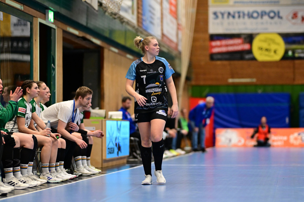 Handball I Frauen I Saison 2024-2025 I 1. HBF I 16. Spieltag I Buxtehuder SV - VfL Oldenburg | Der Sportfotograf. - Realisiert mit Pictrs.com