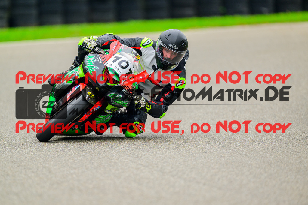 MaZZes_Fotomatrix_20241003_6007705_7110 | GELB